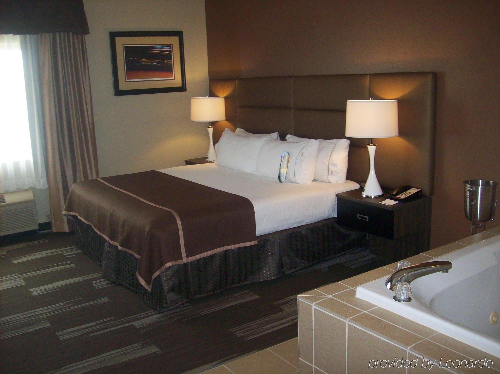 Holiday Inn Express Hotel & Suites St. Paul - Woodbury, An Ihg Hotel Eksteriør billede